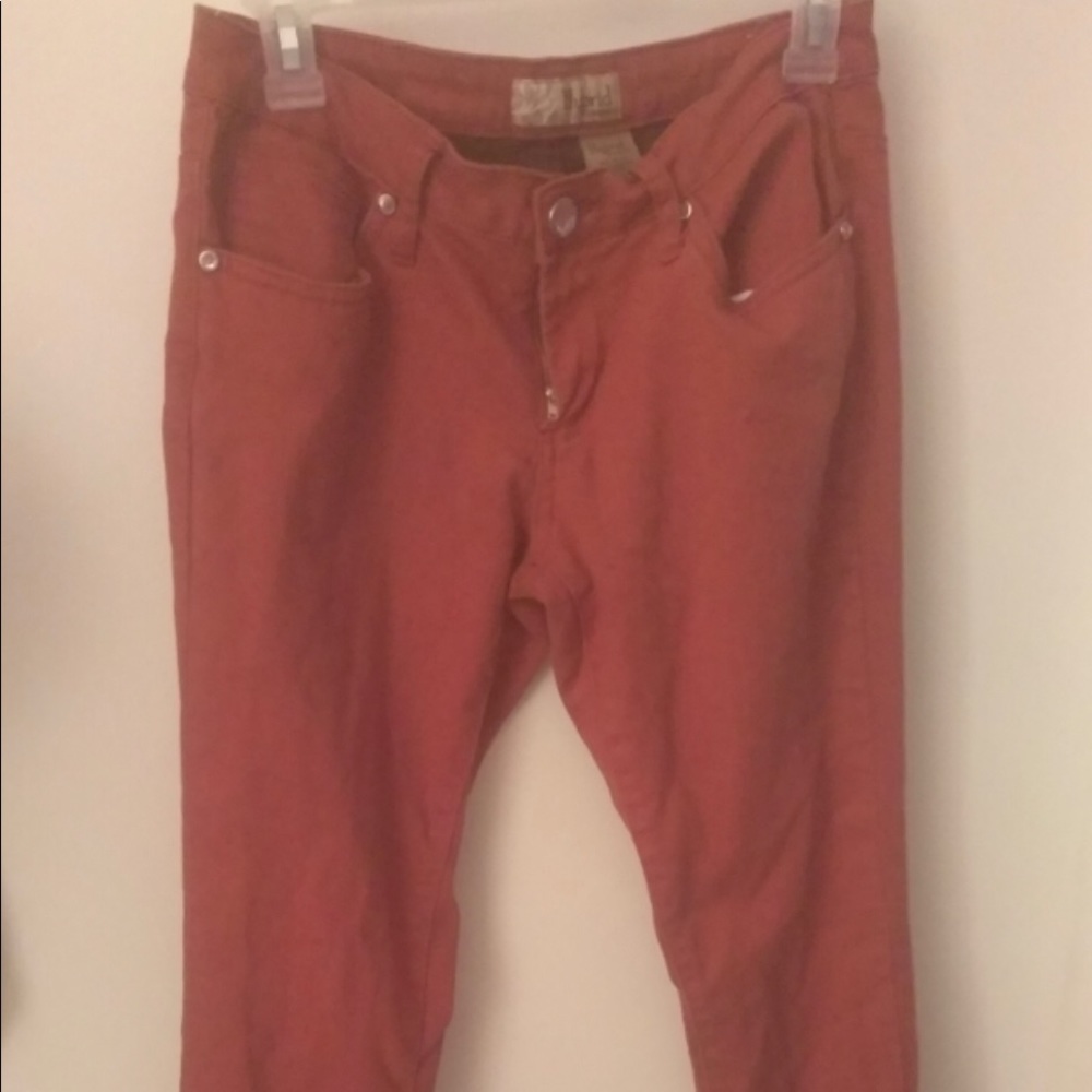 Skinny jeans
